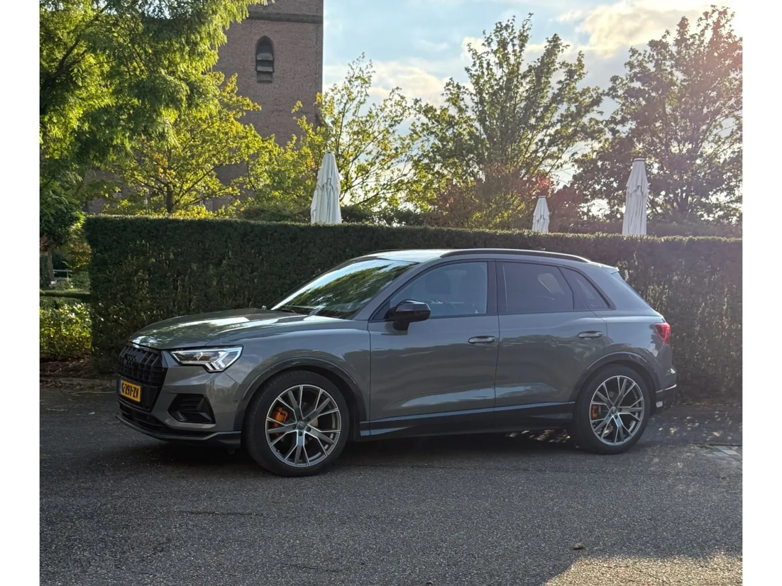 Audi Q3 (2020) — foto 1