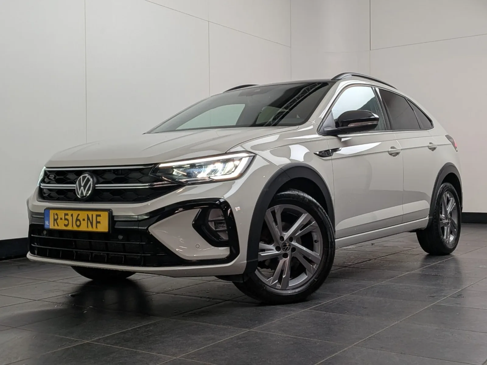 Volkswagen Taigo (2022) — foto 1