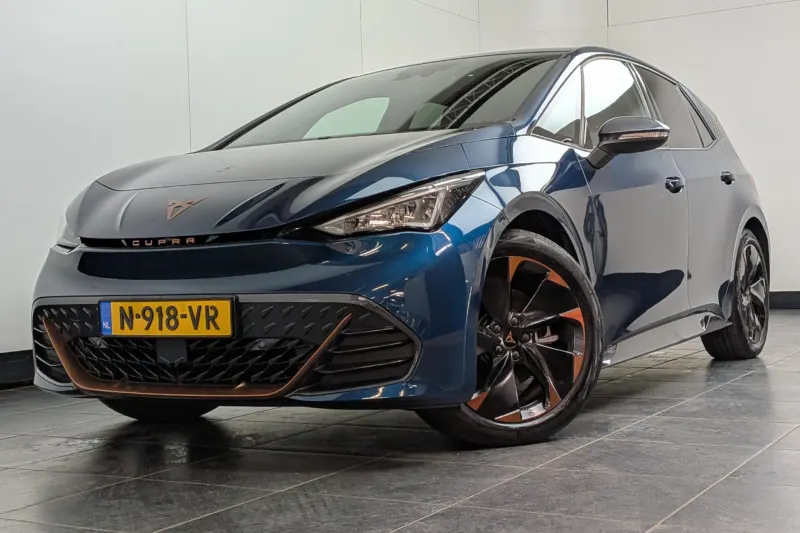 CUPRA Born (2021)