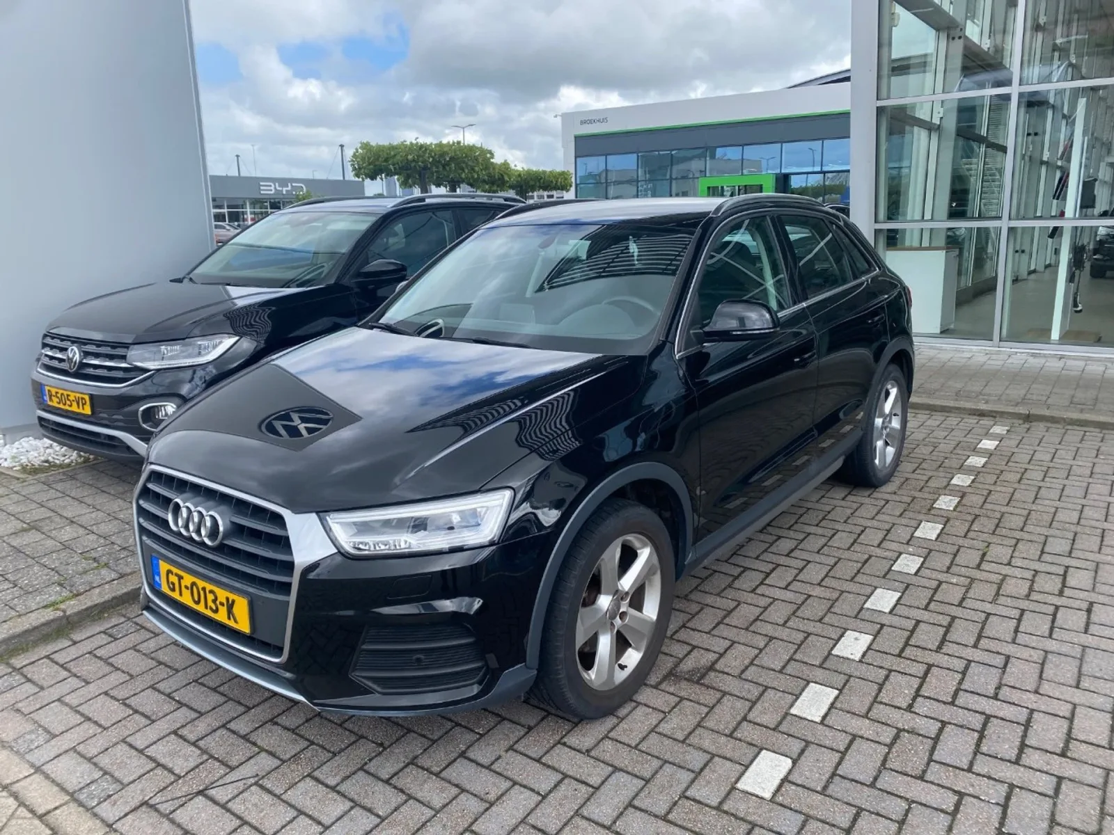 Audi Q3 (2015) — foto 1