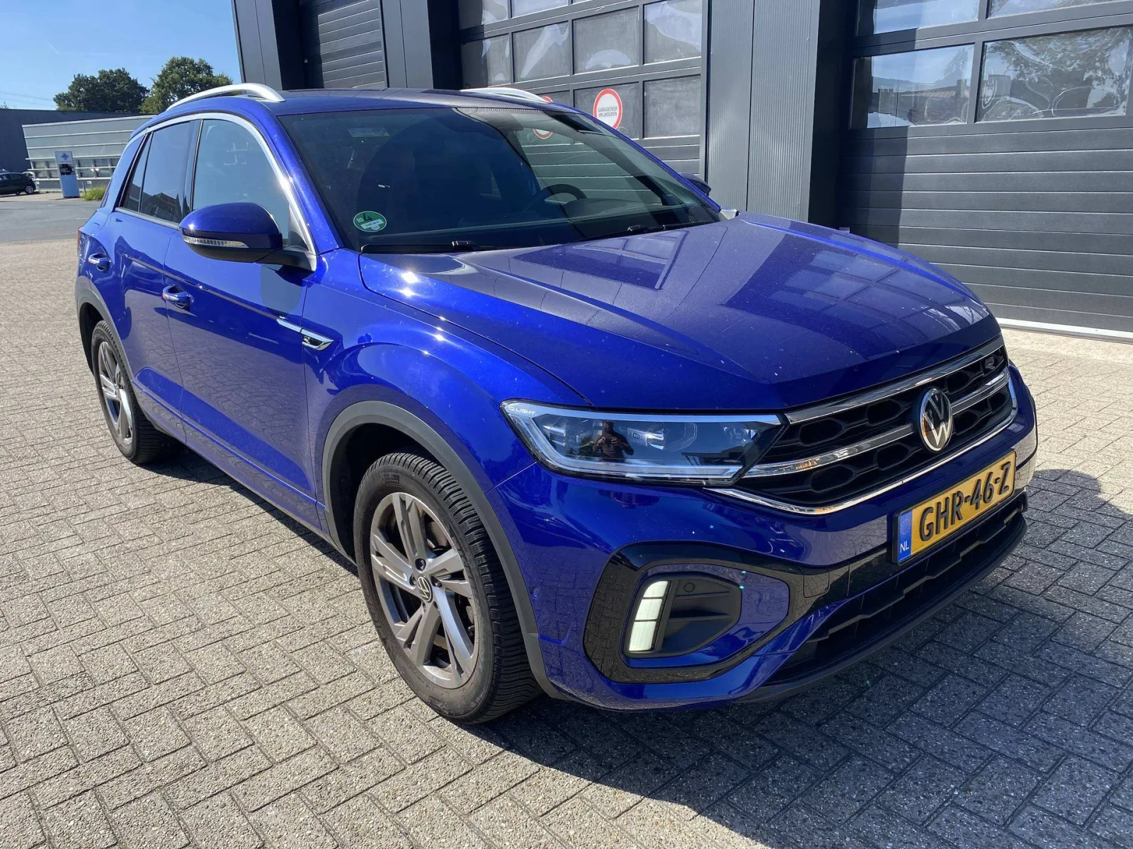 Volkswagen T-Roc (2022) — foto 1