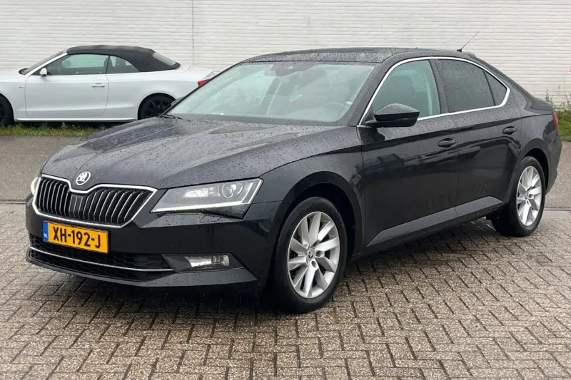 Škoda Superb (2019)