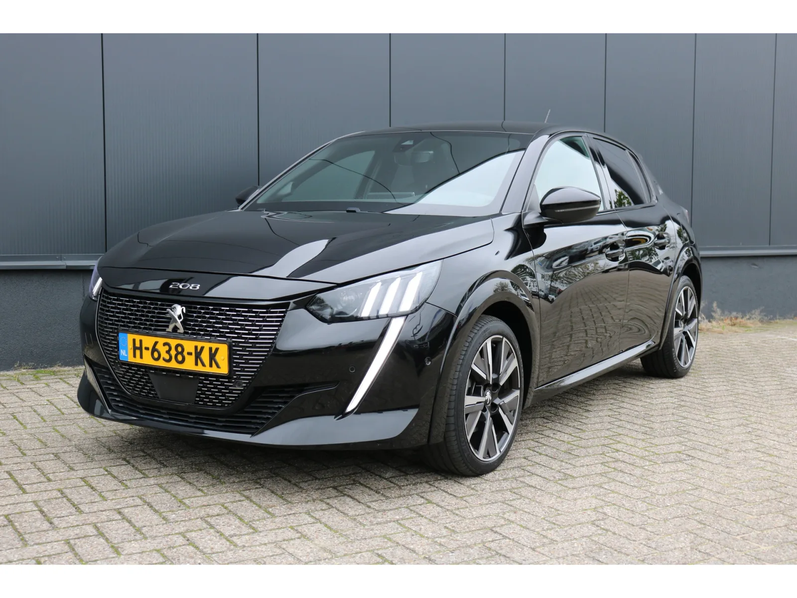 Peugeot 208 (2020) — foto 1