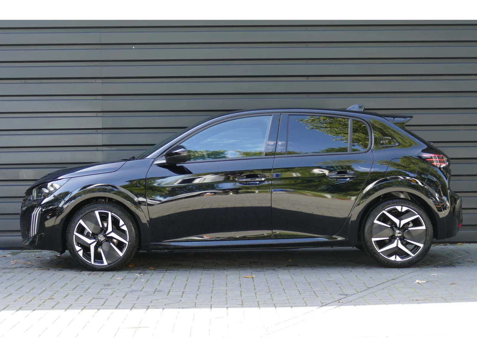 Peugeot 208 (2026) — foto 1