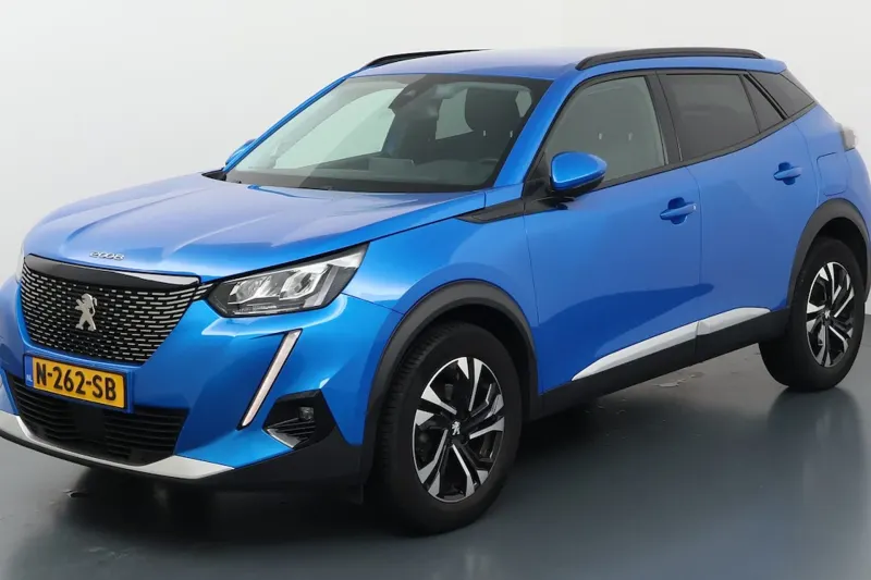 Peugeot 2008 (2021)