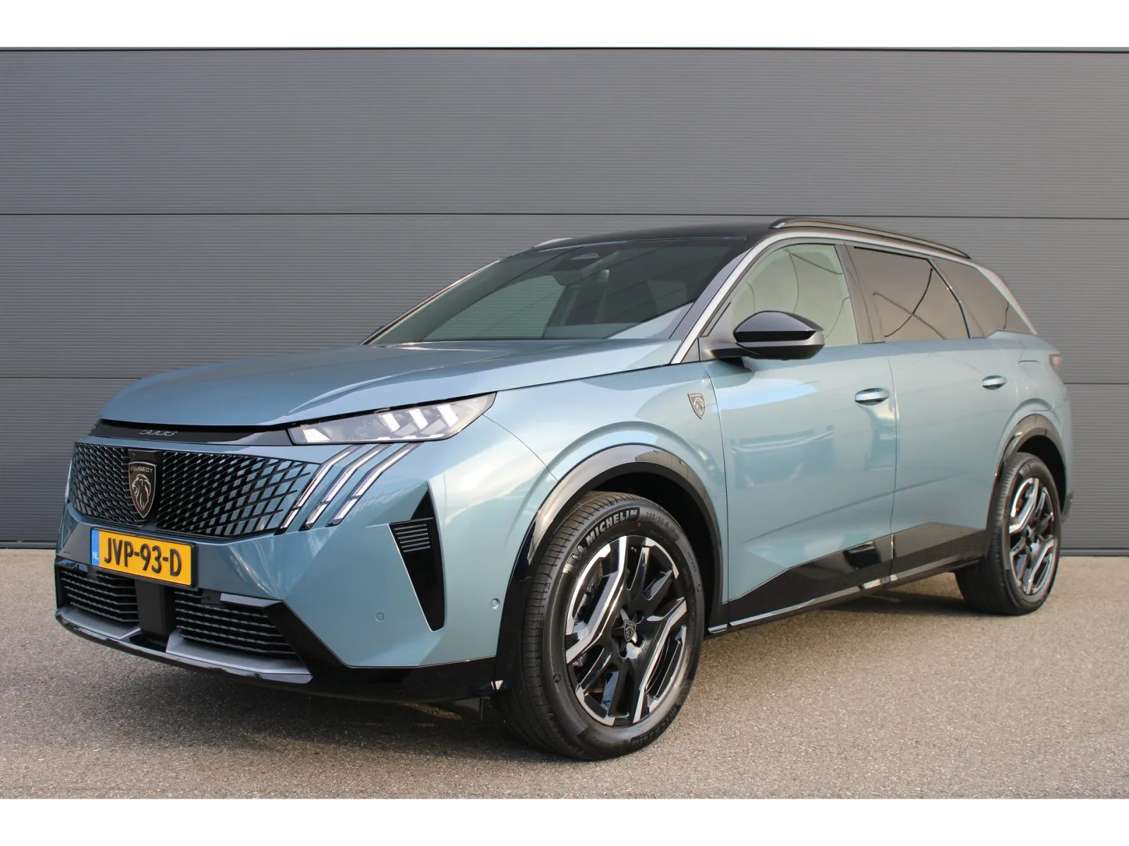 Peugeot E-5008 (2026) — foto 1