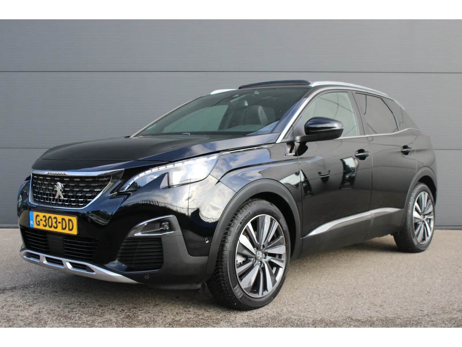Peugeot 3008 (2019) — foto 1
