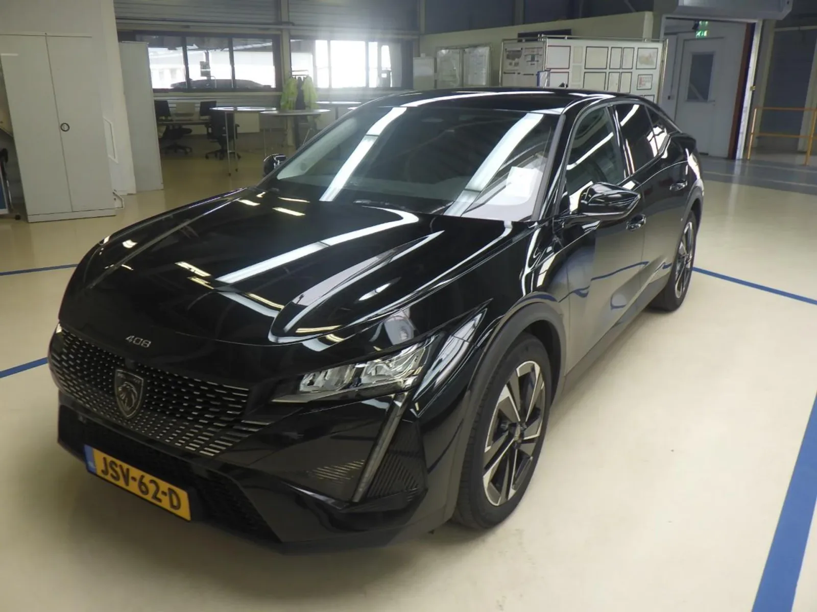 Peugeot 408 (2025) — foto 1