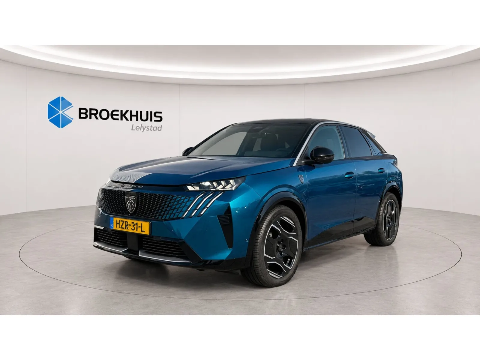 Peugeot e-3008 (2025) — foto 1