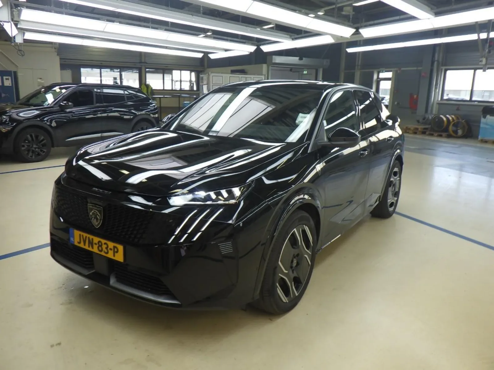 Peugeot e-3008 (2026) — foto 1