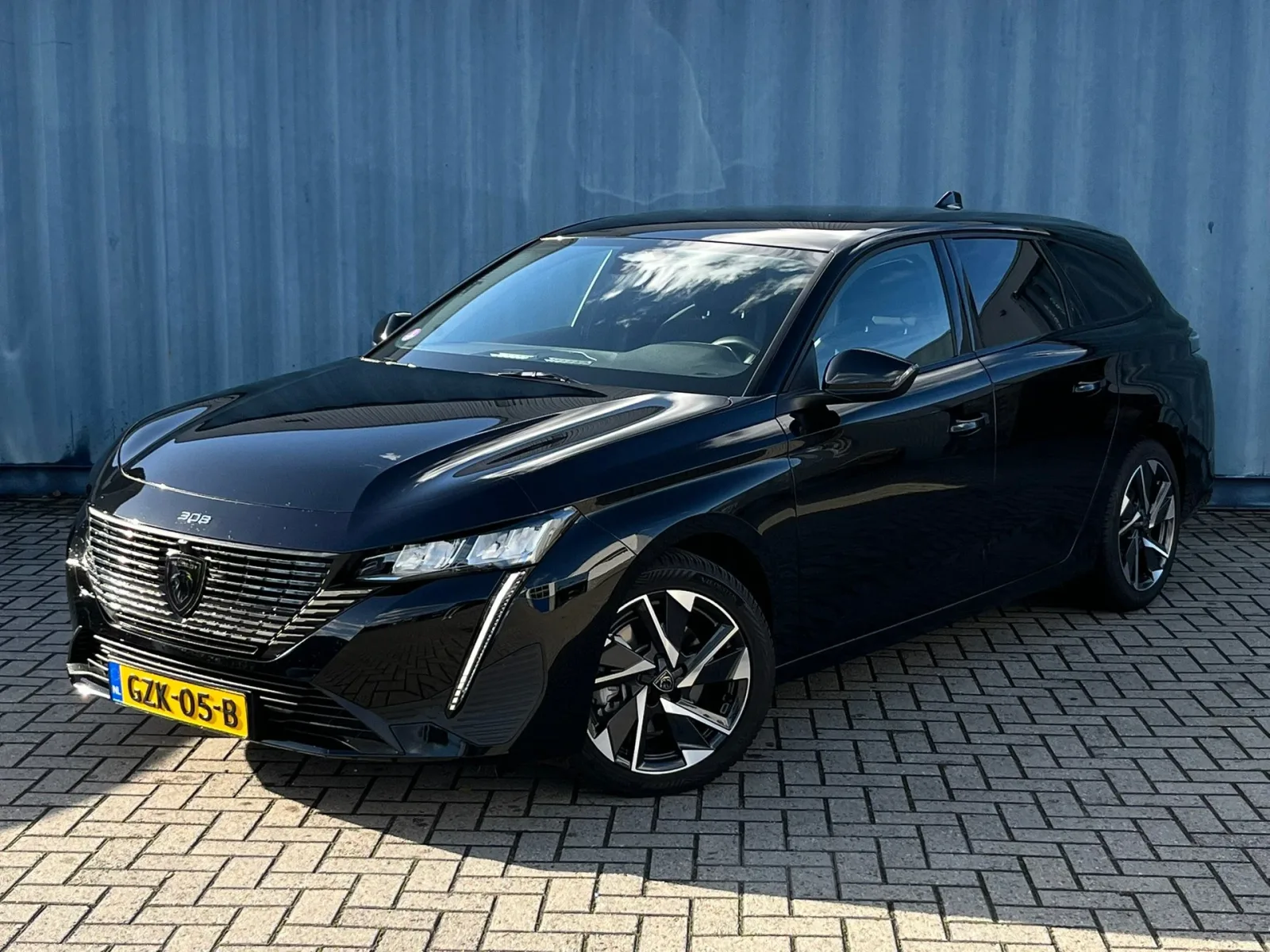 Peugeot 308 (2025) — foto 1
