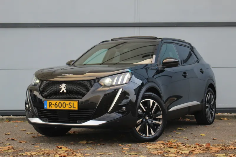 Peugeot e-2008 (2022)