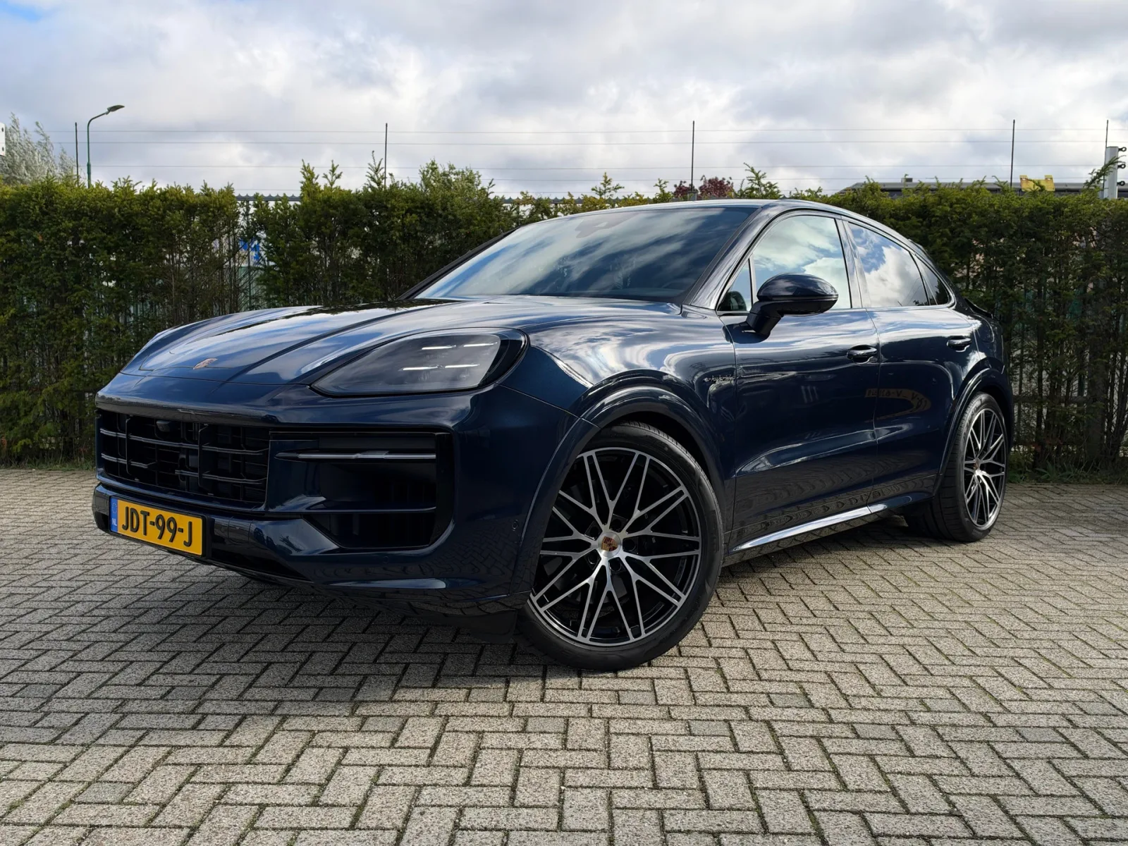 Porsche Cayenne Coupé (2025) — foto 1