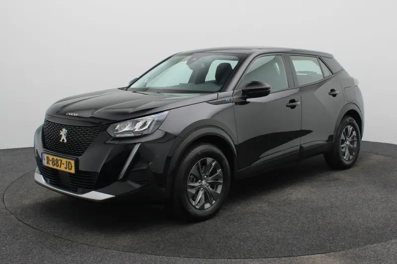 Peugeot e-2008 (2022)