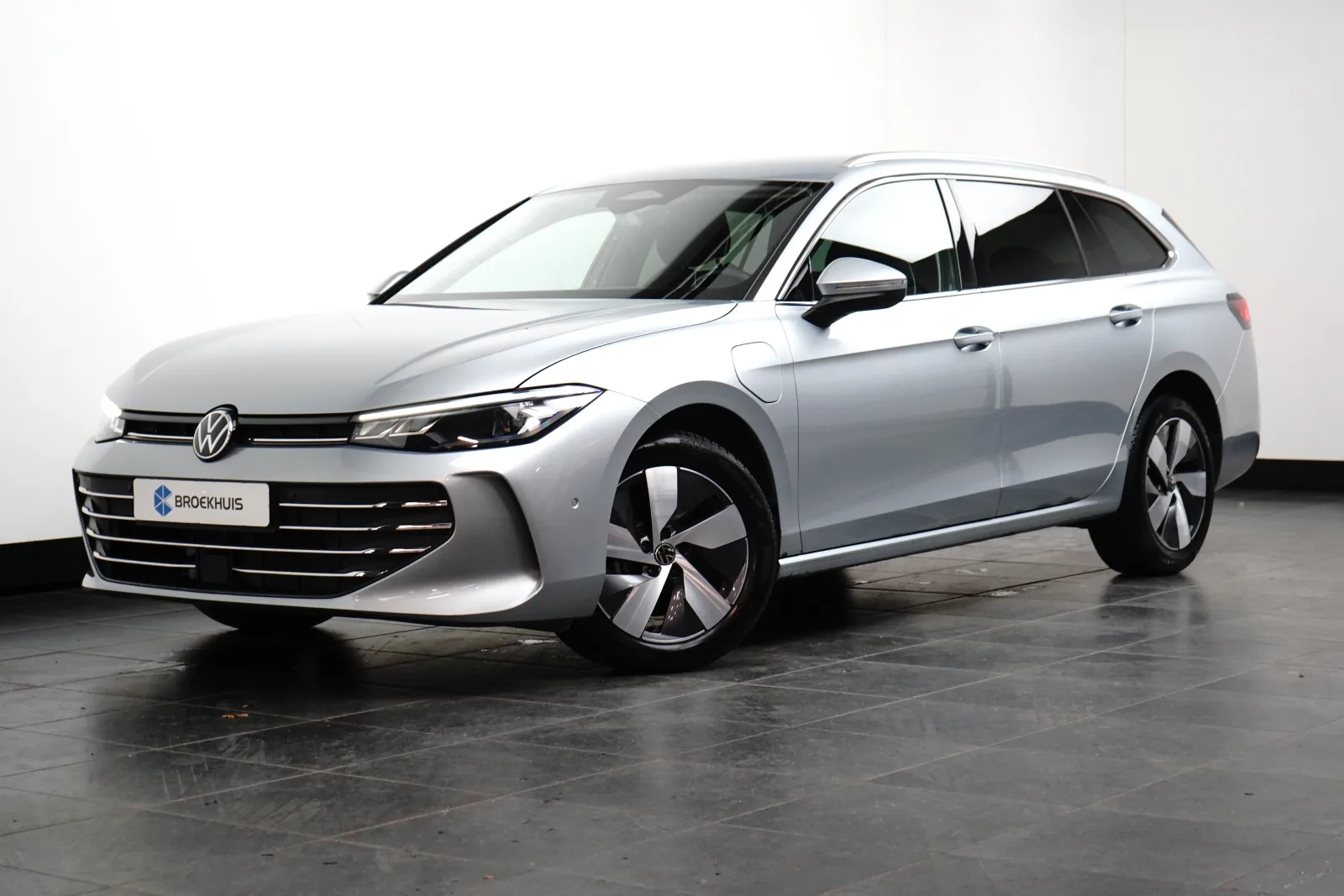 Volkswagen Passat (2026) — foto 1