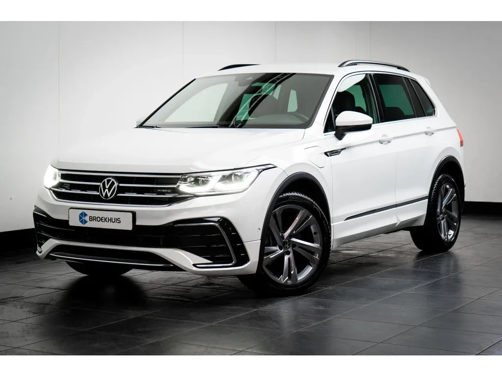 Volkswagen Tiguan (2023) — foto 1