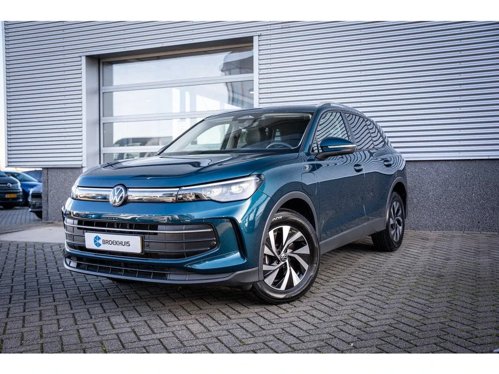 Volkswagen Tiguan (2025) — foto 1