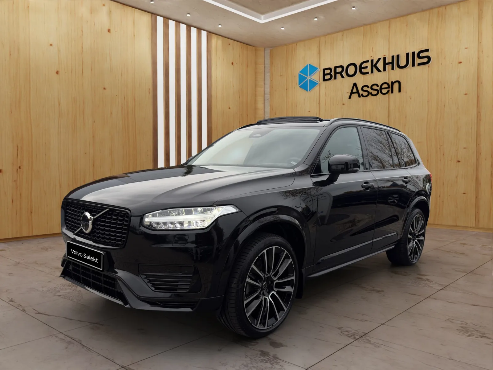 Volvo XC90 (2024) — foto 1