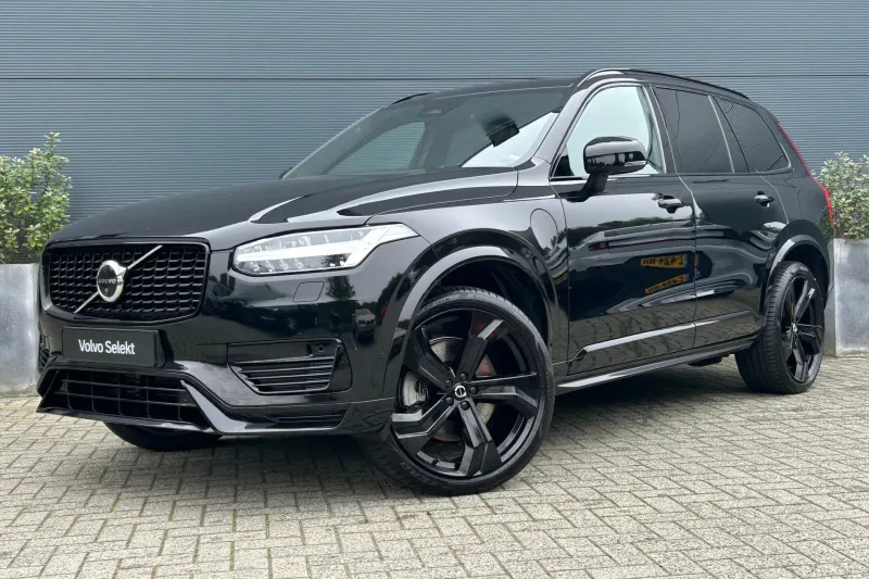 Volvo XC90 (2023)
