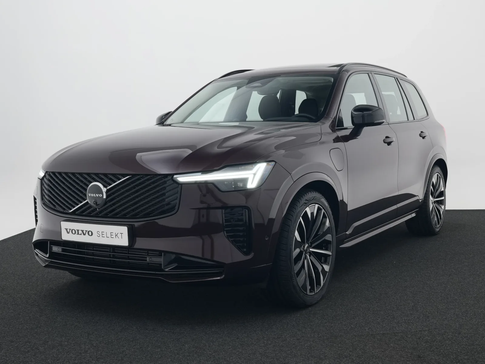 Volvo XC90 (2025) — foto 1