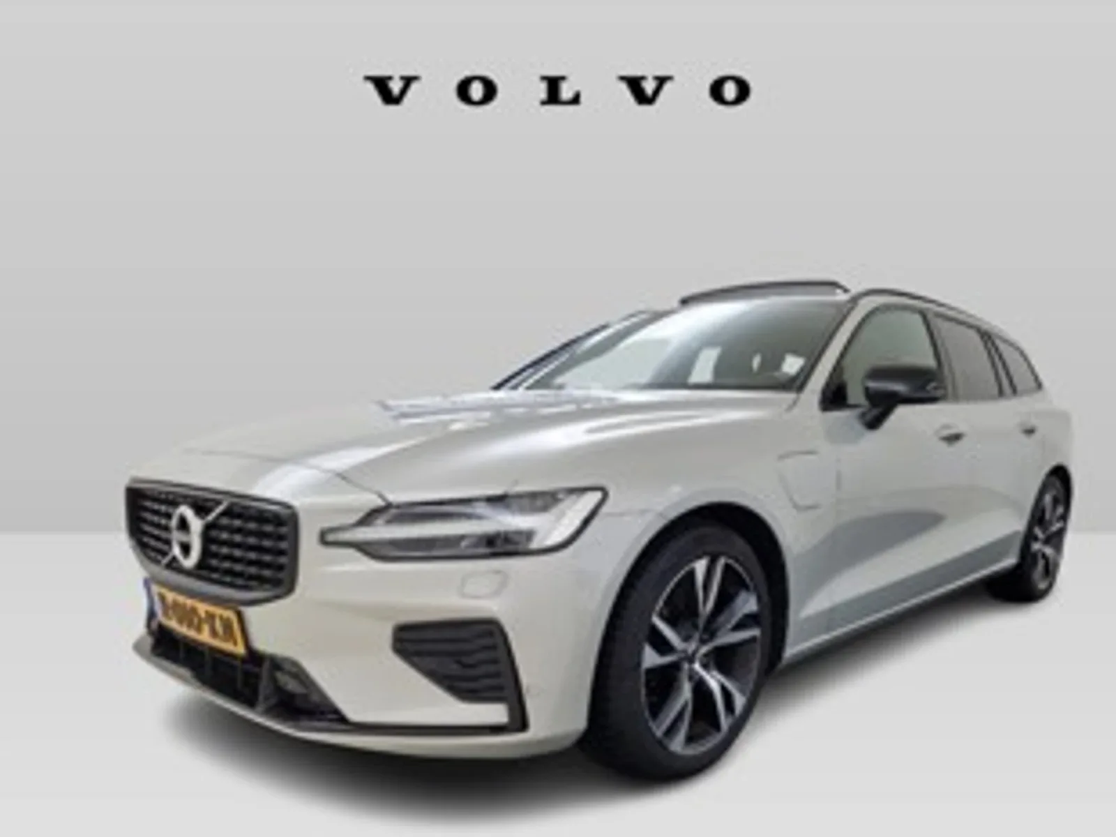Volvo V60 (2021) — foto 1