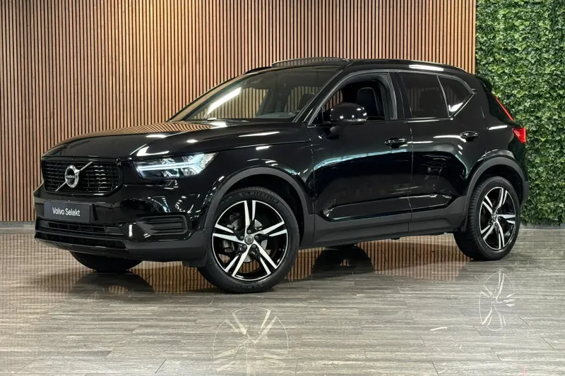 Volvo XC40 (2021)