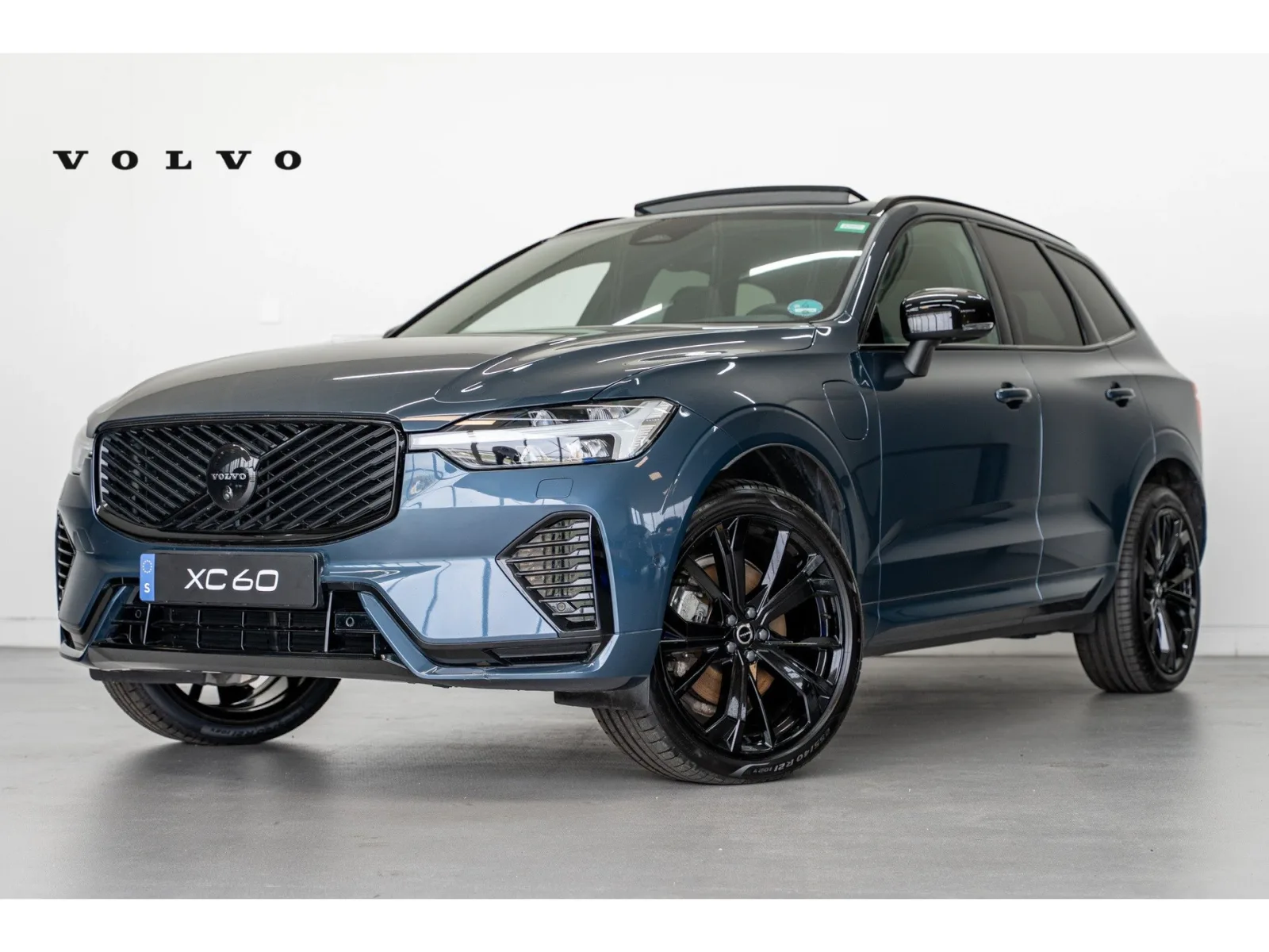 Volvo XC60 (2025) — foto 1