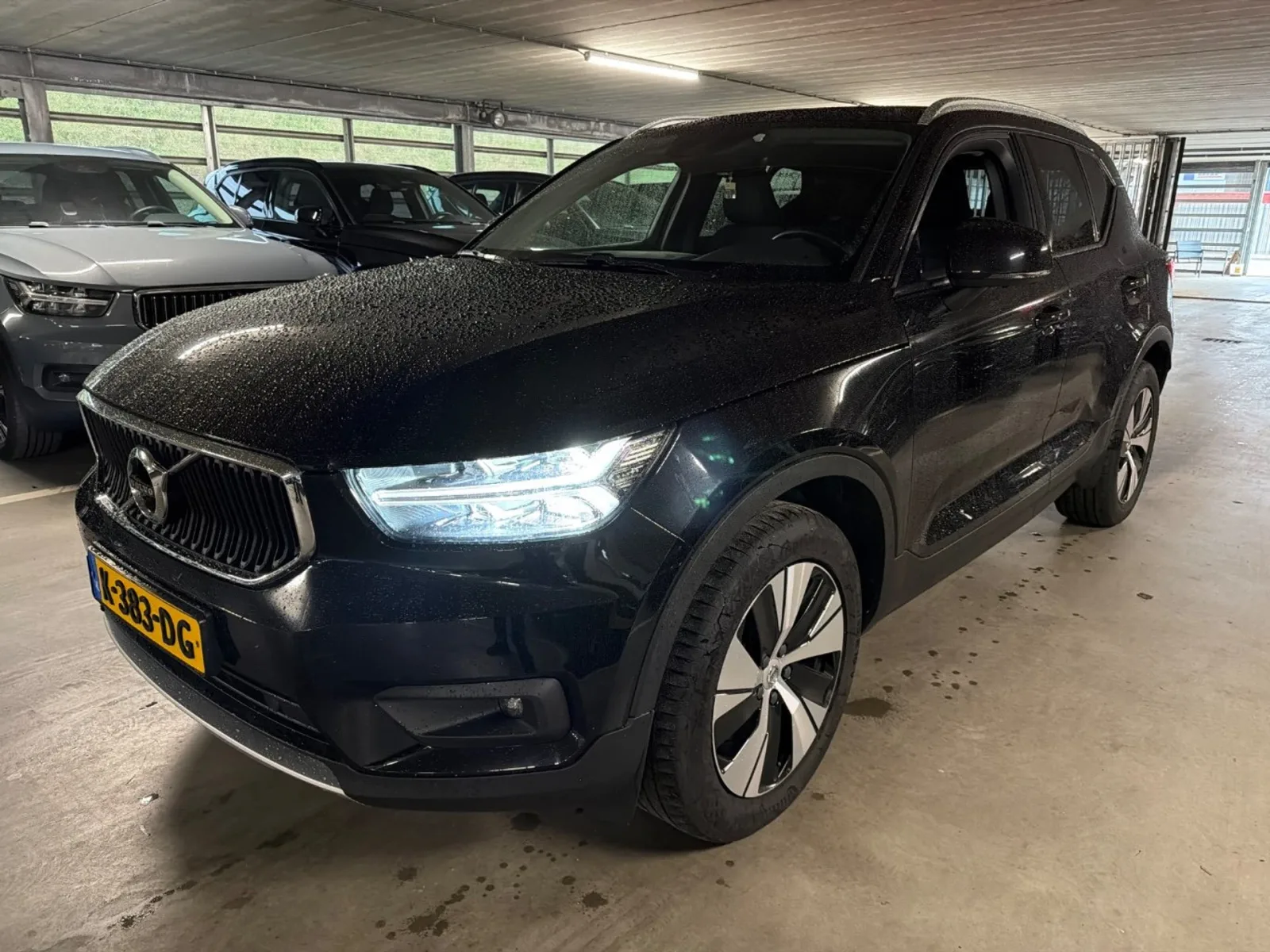 Volvo XC40 (2020) — foto 1