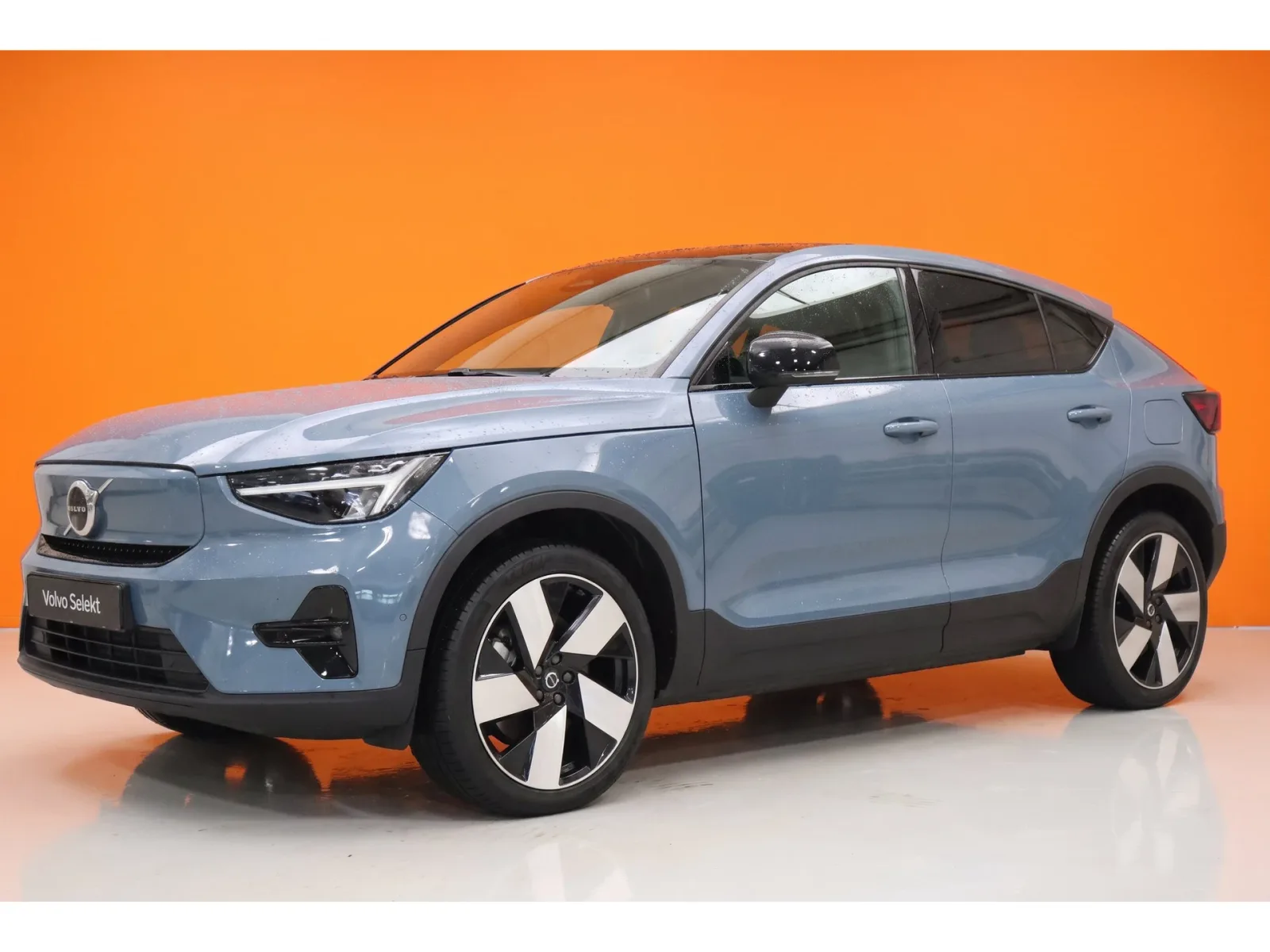 Volvo C40 (2023) — foto 1