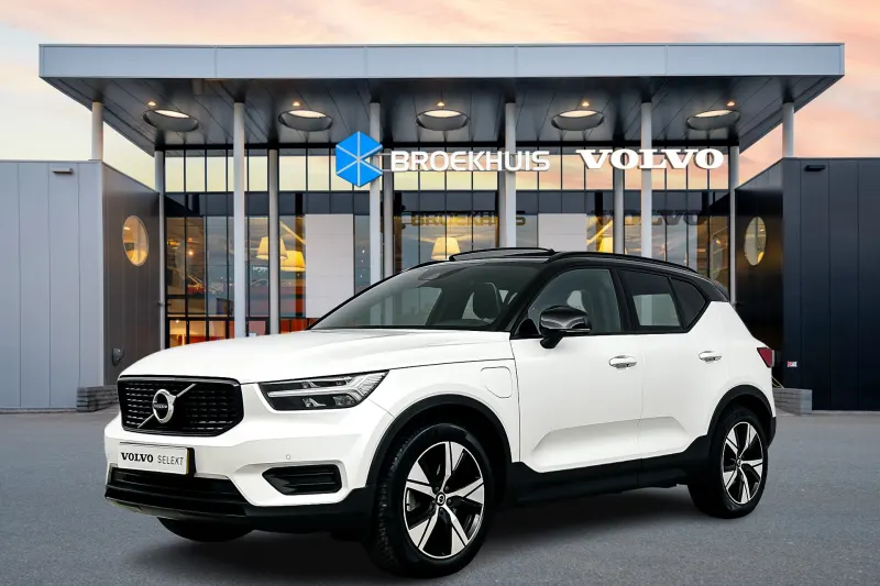 Volvo XC40 (2022)