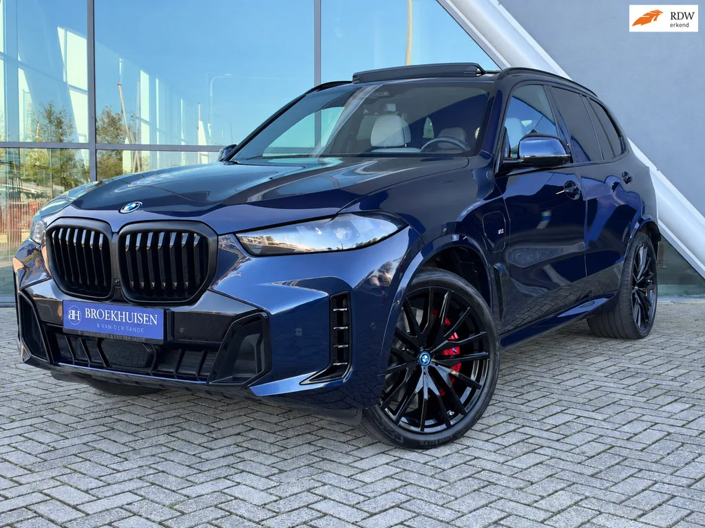 BMW X5 (2025) — foto 1