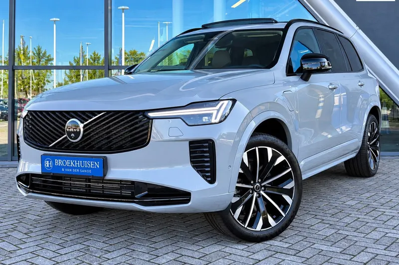 Volvo XC90 (2026)