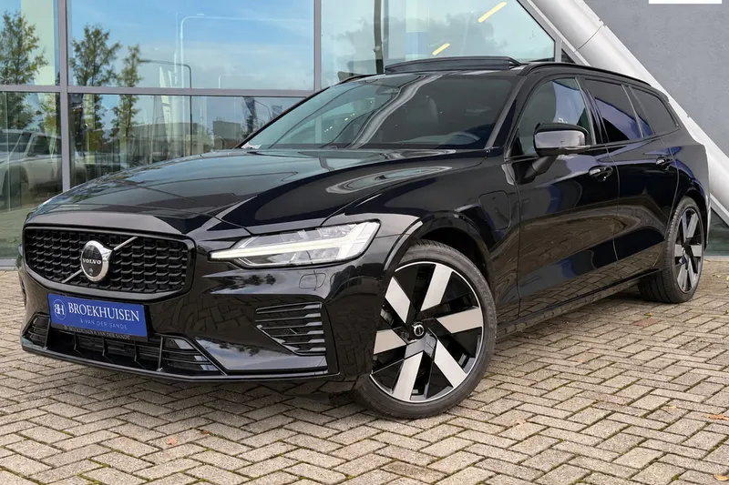 Volvo V60 (2025)