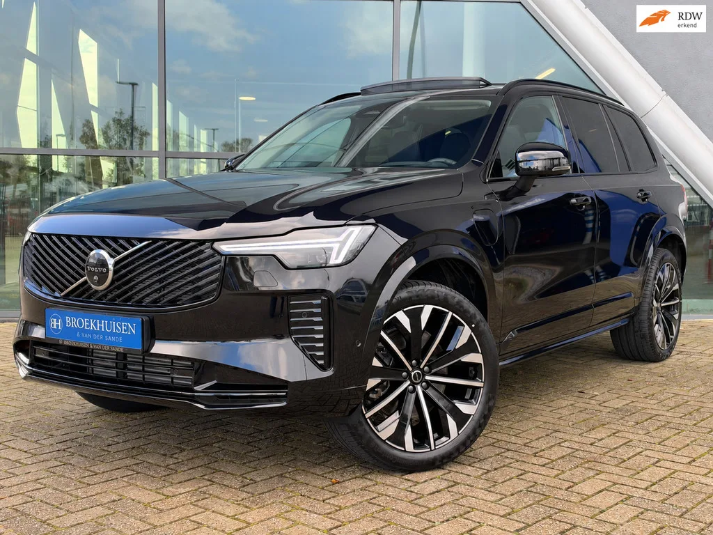 Volvo XC90 (2026) — foto 1