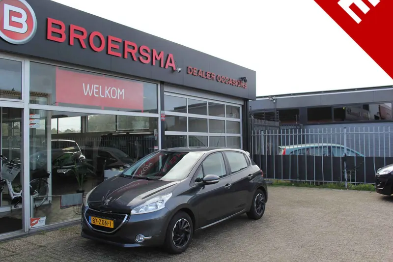 Peugeot 208 (2012)