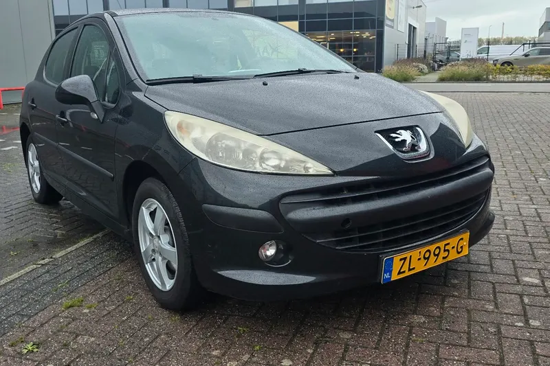 Peugeot 207 (2009)