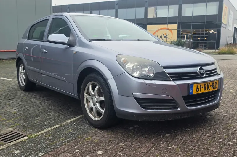 Opel Astra (2005)
