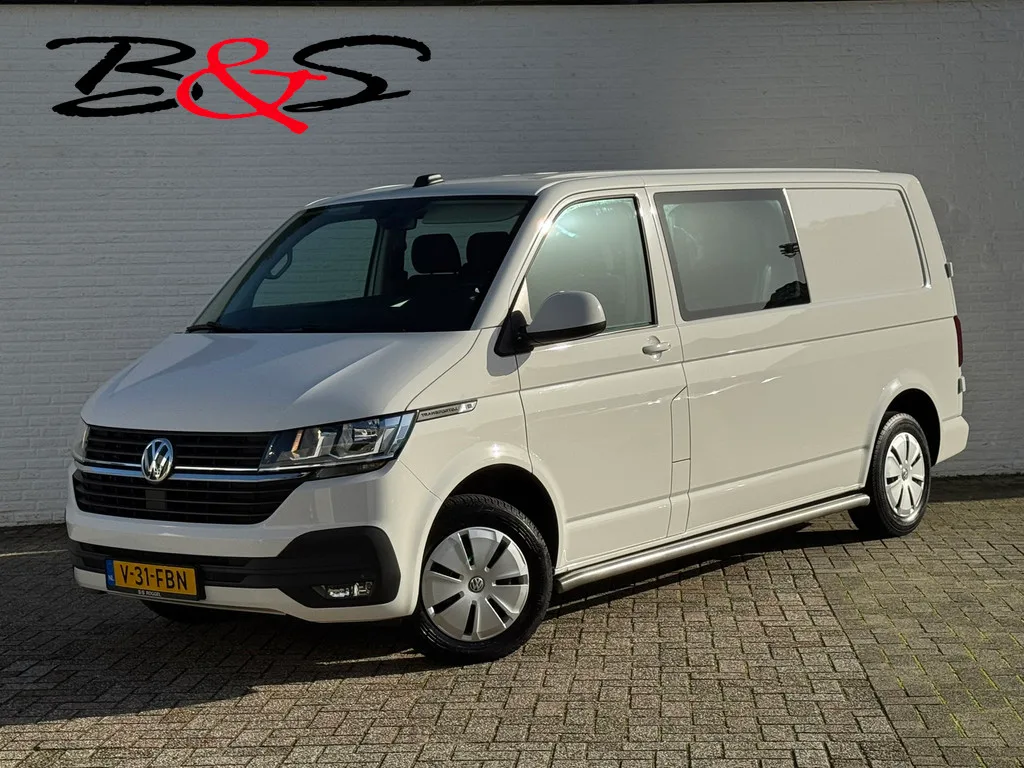 Volkswagen Transporter (2024) — foto 1