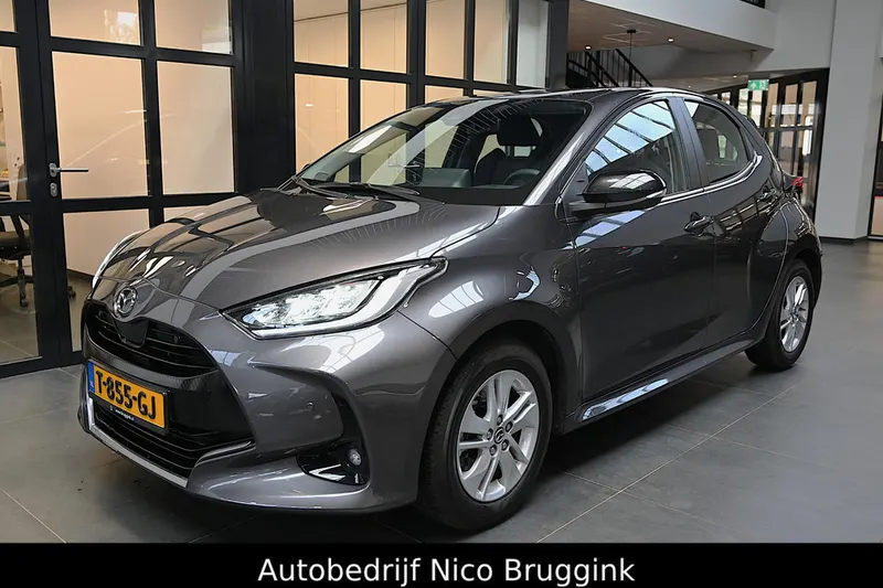 Mazda 2 Hybrid (2023)