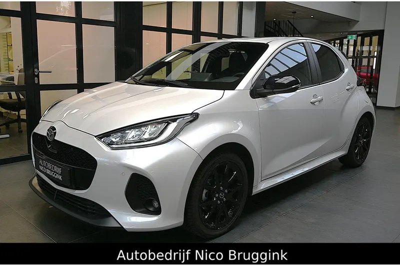 Mazda 2 Hybrid (2025)