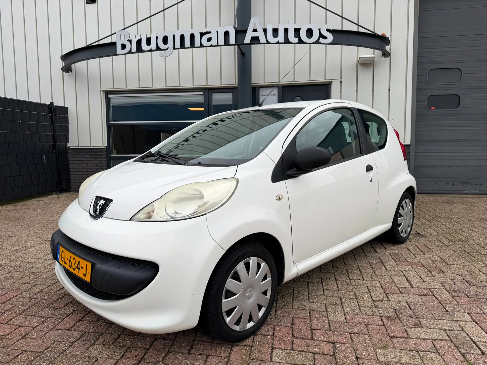 Peugeot 107 (2008) — foto 1