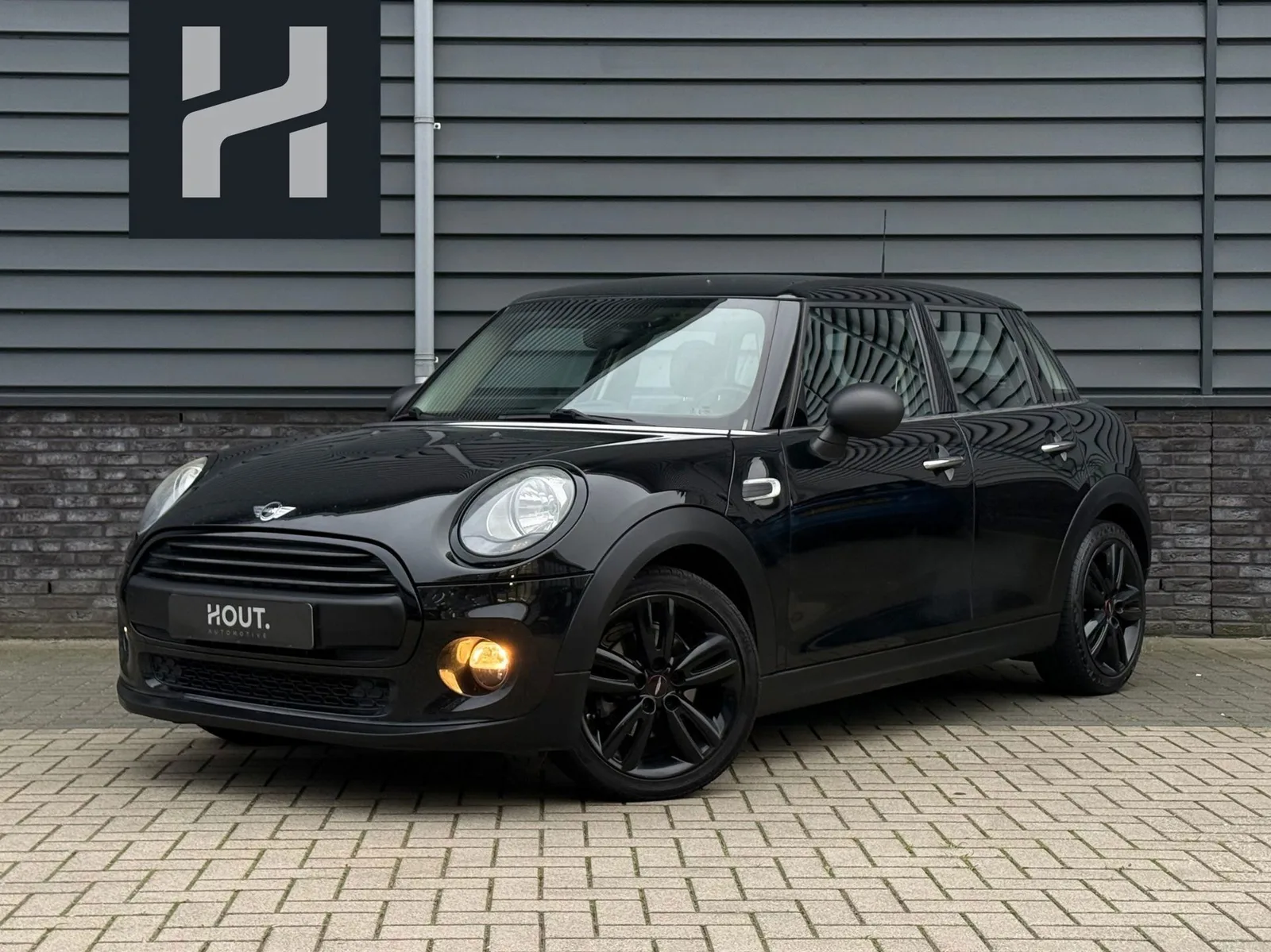 MINI Cooper (2016) — foto 1