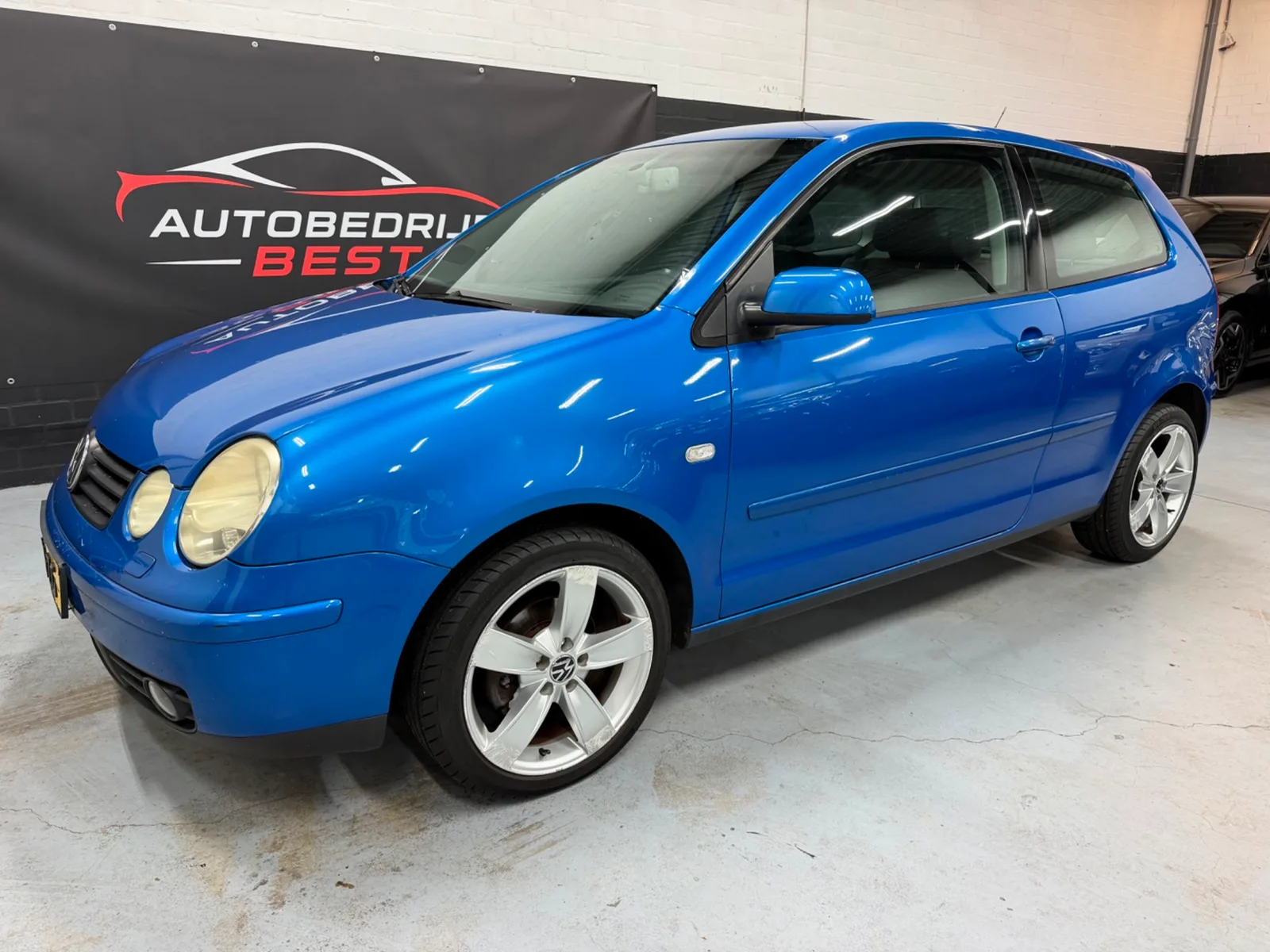 Volkswagen Polo (2002) — foto 1