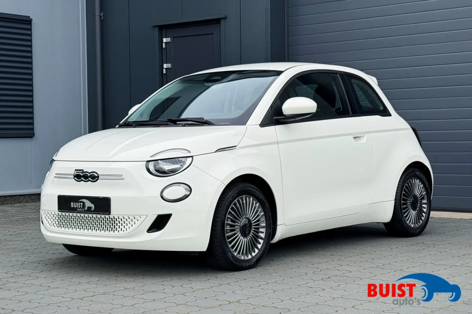 Fiat 500e (2023) — foto 1