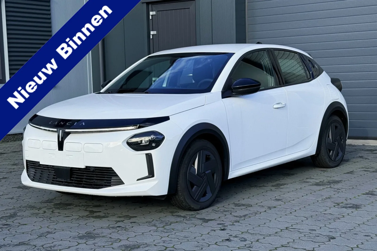 Lancia Ypsilon (2025) — foto 1