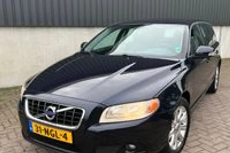 Volvo V70 (2010)