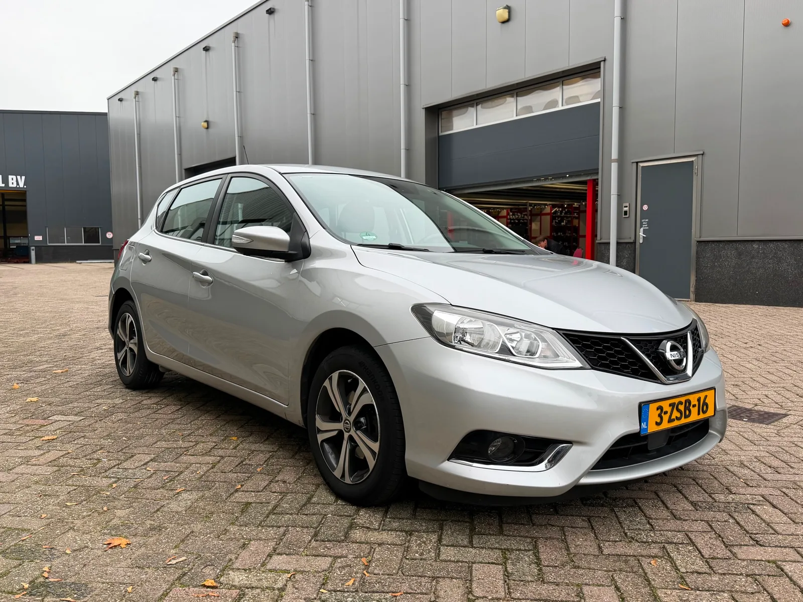 Nissan Pulsar (2015) — foto 1