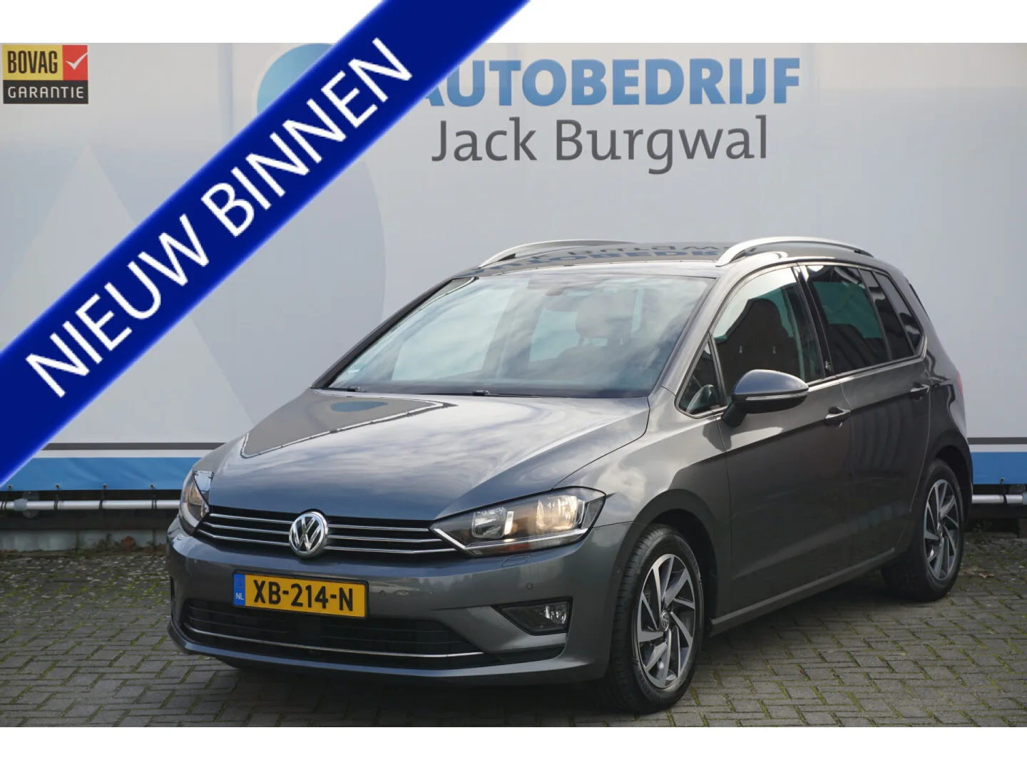 Volkswagen Golf Sportsvan (2017) — foto 1