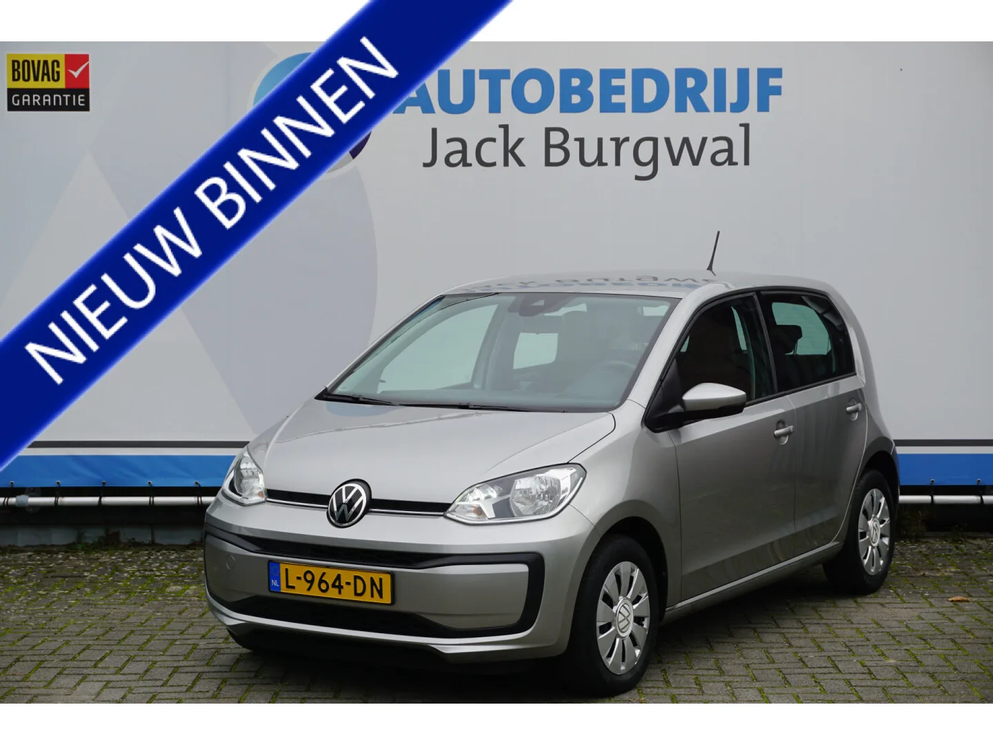 Volkswagen Up! (2021) — foto 1