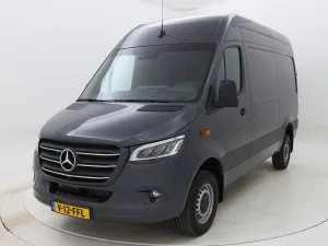 Mercedes-Benz Sprinter (2024) — foto 1
